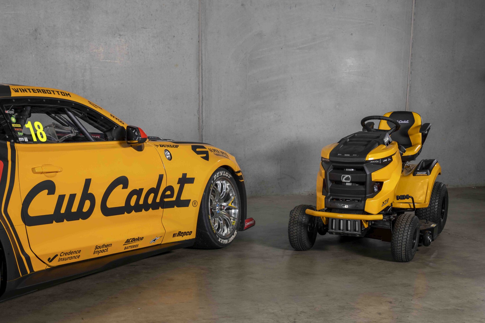 Cub Cadet supercars3